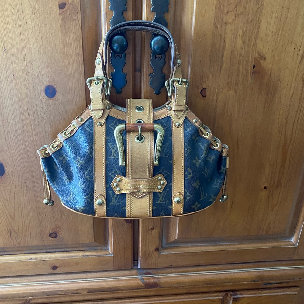 Louis Vuitton Vintage Satchel